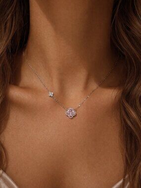 "Belvedere" Pink Clover Silver Necklace